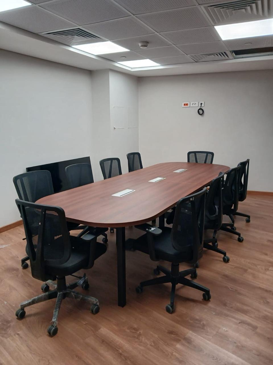 Office furniture project completed by FlakeTech 7